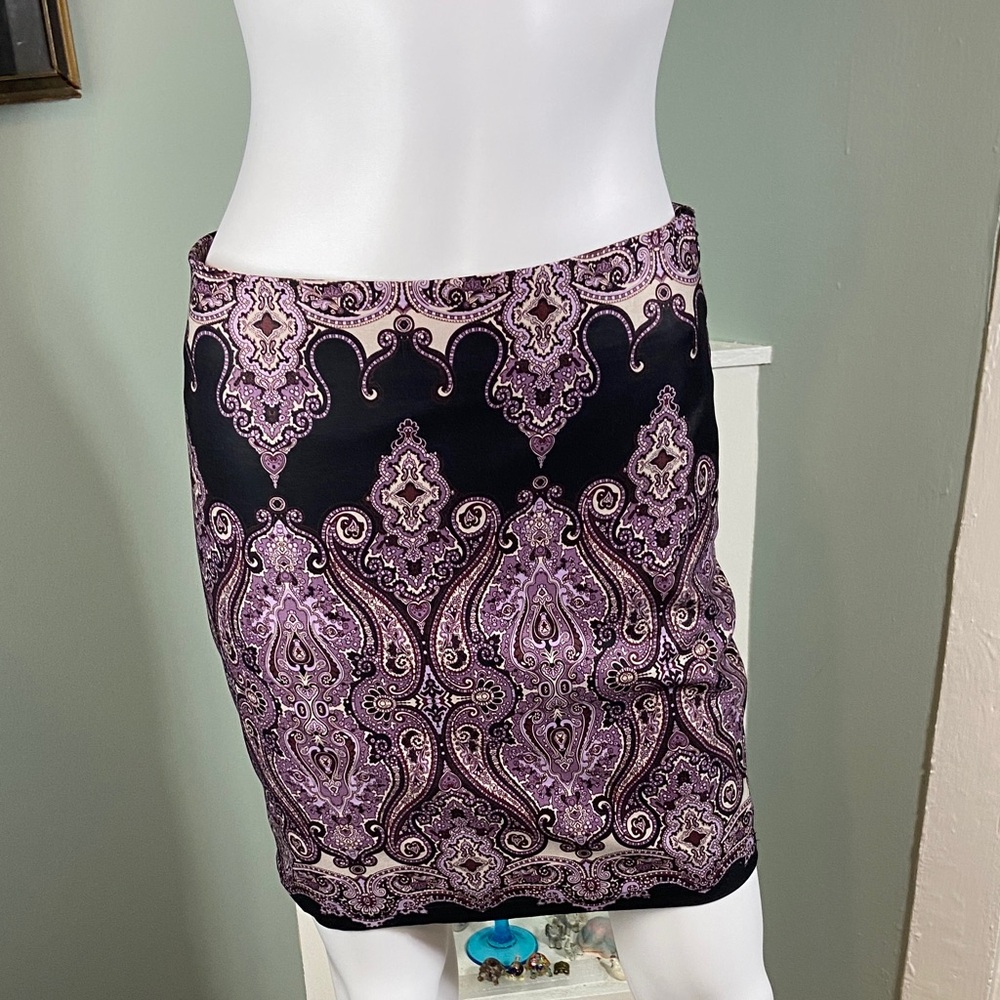 3/$12 INC International Concepts Black paisley Purple Mini pencil Skirt Size 2 P